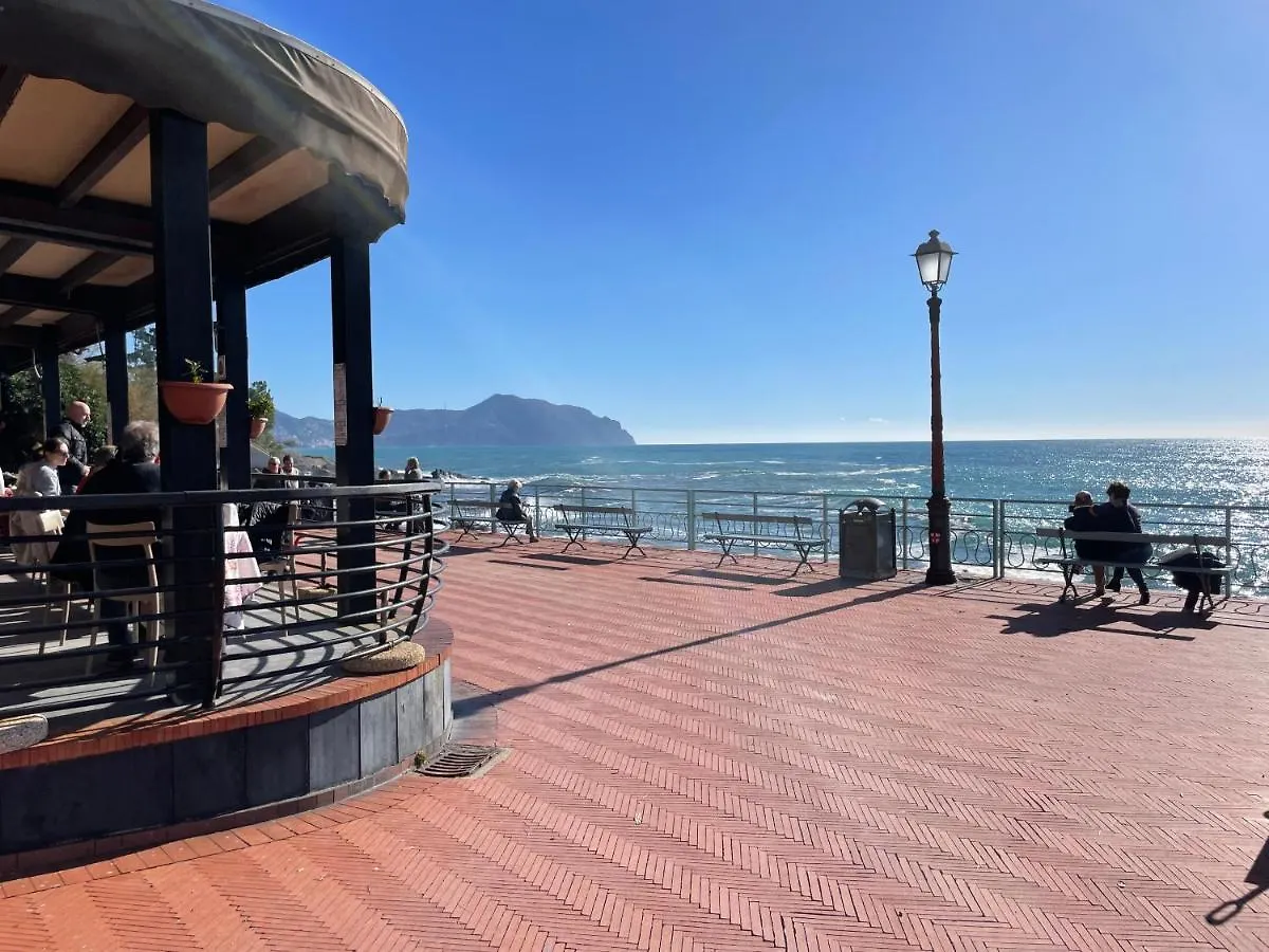 Sea & Park Apartment Genoa